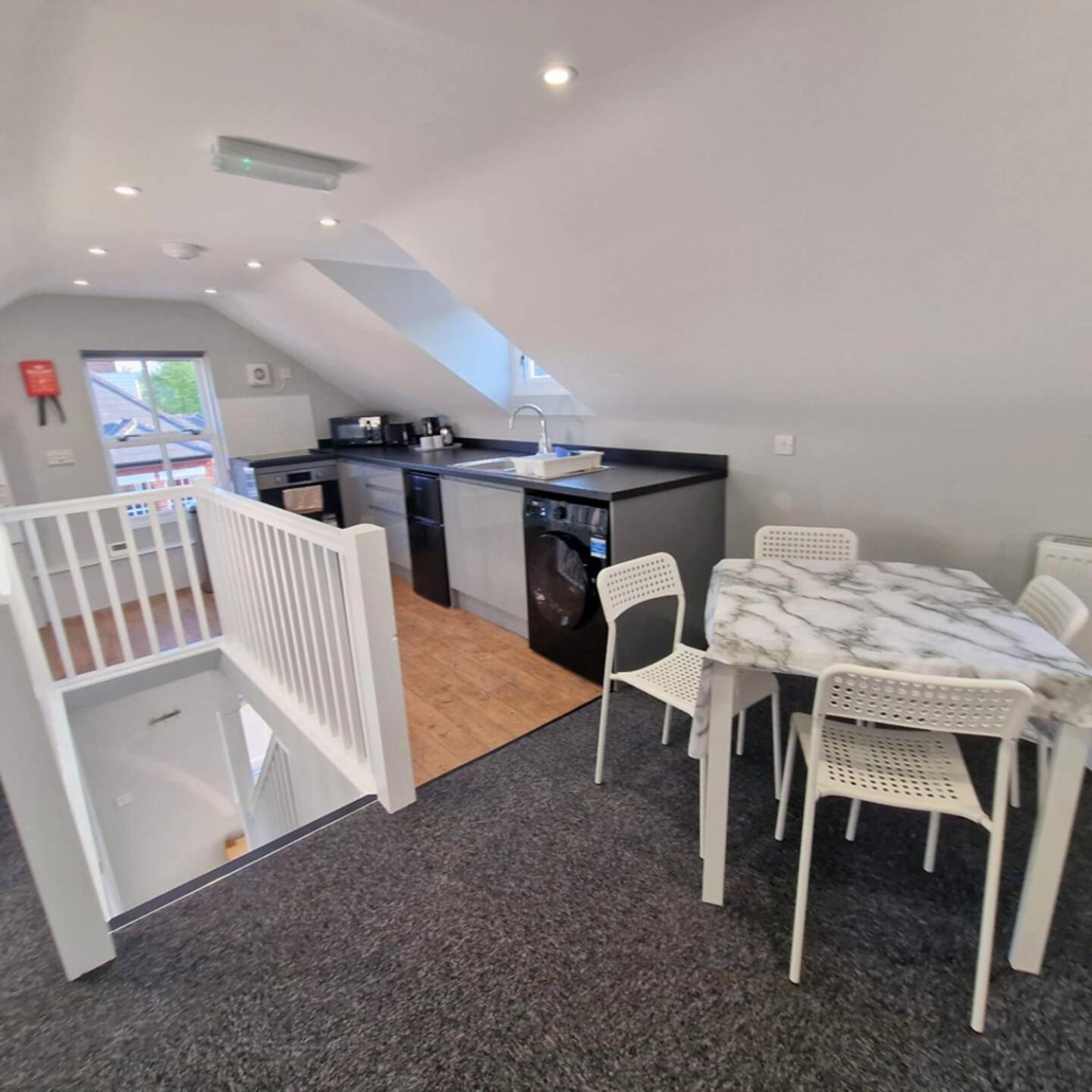 1St Floor Riverview Duplex Flat With Parking NWI Pokój zdjęcie