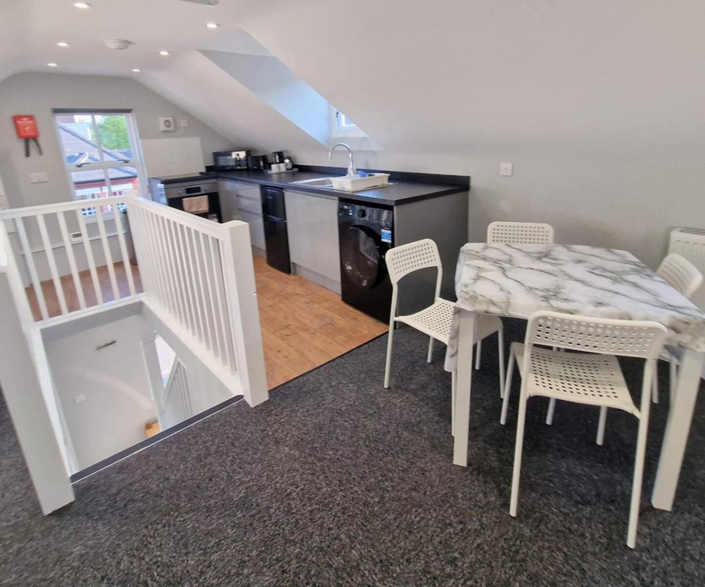 1St Floor Riverview Duplex Flat With Parking NWI Pokój zdjęcie